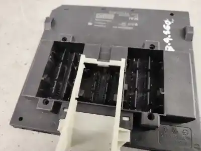 Автозапчасти б/у блок реле/предохранителей за seat leon (5f1) 1.6 tdi ссылки oem iam 5q0937084aq  