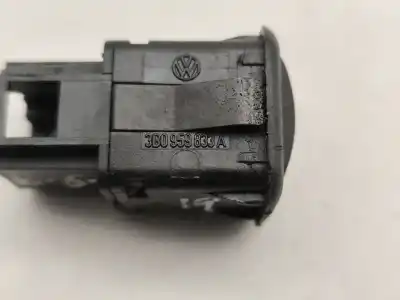Second-hand car spare part multifunction switch for volkswagen passat variant (3b5) 1.9 tdi oem iam references 3b0959833a  