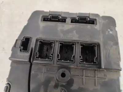 Second-hand car spare part fuse box unit for renault megane ii break (km0/1_) 2.0 dci gasóleo 2024 5p oem iam references 8200606828   Second-hand car spare part fuse box unit for renault megane ii break (km0/1_) 2.0 dci gasóleo 2024 5p oem iam references 8200606828
