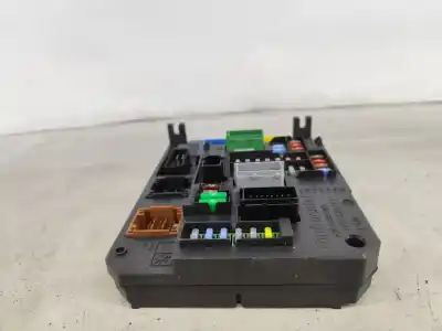 Автозапчасти б/у блок реле/предохранителей за peugeot 308 sw ii (lc_, lj_, lr_, lx_, l4_) 1.6 hdi / bluehdi 115 (lcbhxm lcbhxt) ссылки oem iam 9806687880