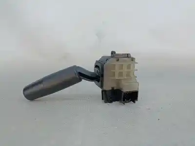 Pezzo di ricambio per auto di seconda mano comando pulito per mazda 3 (bk) 1.3 (bk14) riferimenti oem iam 17d682  