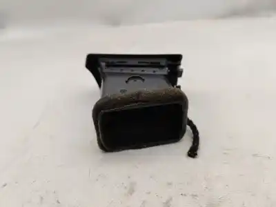 Автозапчасти б/у аэрационная решетка за audi a4 avant (8ed) 2.0 16v tdi ссылки oem iam 