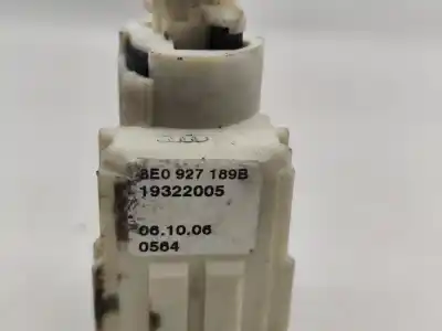 Peça sobressalente para automóvel em segunda mão sensor por audi a4 avant (8ed) 2.0 16v tdi referências oem iam 8e0927189b  