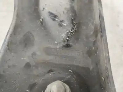 Автозапчасти б/у передний левый верхний рычаг подвески за seat leon (5f1) 1.6 tdi ссылки oem iam 5q0407151l  