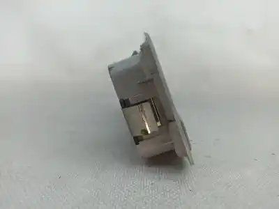 Peça sobressalente para automóvel em segunda mão luz interior por mazda 3 (bk) 1.6 (bk14) referências oem iam   