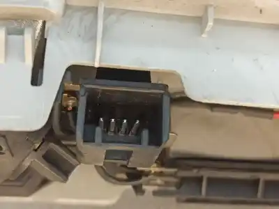 Peça sobressalente para automóvel em segunda mão luz interior por mazda 3 (bk) 1.6 (bk14) referências oem iam   