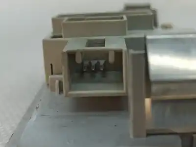 Pezzo di ricambio per auto di seconda mano luce interna per mazda 3 (bk) 1.6 (bk14) riferimenti oem iam   