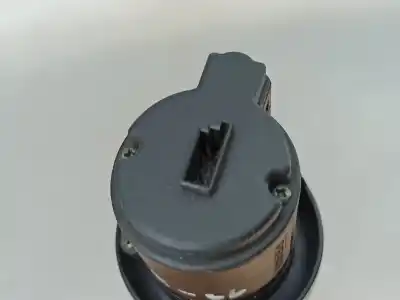 Second-hand car spare part headlights switch for bmw 5 touring (e39) 530 d oem iam references 8363684  