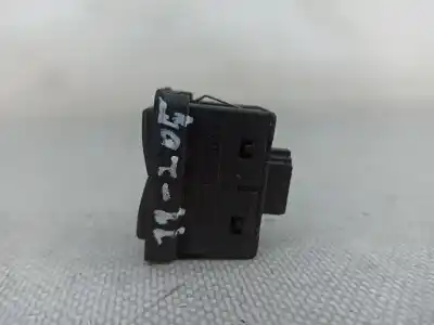 Second-hand car spare part right front power window switch for bmw 5 touring (e39) 530 d oem iam references 8368974  