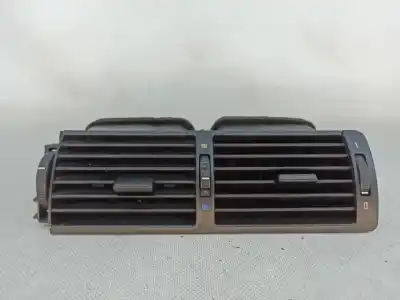 Second-hand car spare part air ventilation grille for bmw 5 touring (e39) 530 d oem iam references 