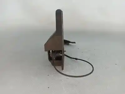 Second-hand car spare part trunk lock for bmw 5 touring (e39) 530 d oem iam references 8168892  