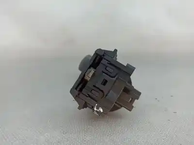 Second-hand car spare part indicator switch for bmw 5 touring (e39) 530 d oem iam references 8352172  