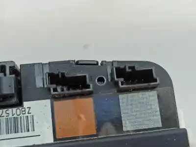 Автозапчастина б/у управління світлом для peugeot 208 caixa (cr_) 1.6 hdi 92 посилання на oem iam 98030392zd  