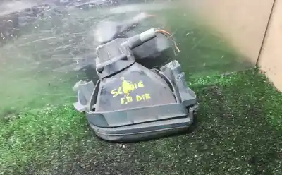 Peça sobressalente para automóvel em segunda mão farol / projetor de nevoeiro direito por renault scénic i veículo multiuso (ja0/1_, fa0_) 1.9d referências oem iam   