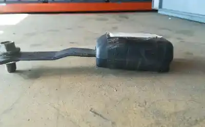 Автозапчасти б/у крюк для ремня передний правый за audi a4 b6 (8e2) 1.9 tdi ссылки oem iam 