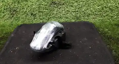 Peça sobressalente para automóvel em segunda mão cinto de segurança traseiro central por nissan qashqai / qashqai +2 i (j10, nj10, jj10e) 1.5 dci referências oem iam    Peça sobressalente para automóvel em segunda mão cinto de segurança traseiro central por nissan qashqai / qashqai +2 i (j10, nj10, jj10e) 1.5 dci referências oem iam