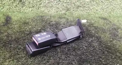 Peça sobressalente para automóvel em segunda mão chicote / encaixe cinto segurança traseiro direito por nissan qashqai / qashqai +2 i (j10, nj10, jj10e) 1.5 dci referências oem iam 