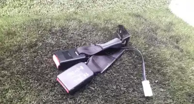 Peça sobressalente para automóvel em segunda mão chicote / encaixe cinto segurança traseiro esquerdo por nissan qashqai / qashqai +2 i (j10, nj10, jj10e) 1.5 dci referências oem iam 