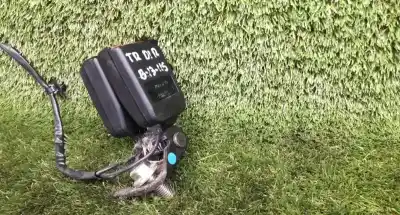 Peça sobressalente para automóvel em segunda mão chicote / encaixe cinto segurança traseiro direito por peugeot 207 (wa_, wc_) 1.6 hdi referências oem iam   