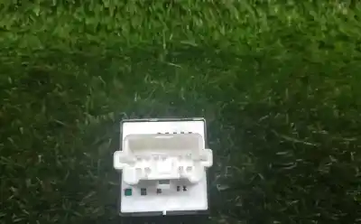 Автозапчасти б/у управление зеркалом за mitsubishi outlander ii (cw_w) 2.2 di-d 4wd ссылки oem iam   