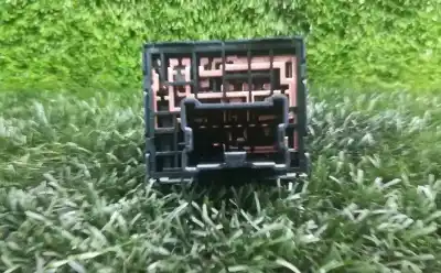 Pezzo di ricambio per auto di seconda mano controllo specchio per nissan note (e11, ne11) 1.4 riferimenti oem iam   