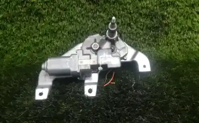 Second-hand car spare part rear windshield wiper motor for suzuki swift iii (mz, ez) 1.5 (rs 415) oem iam references   