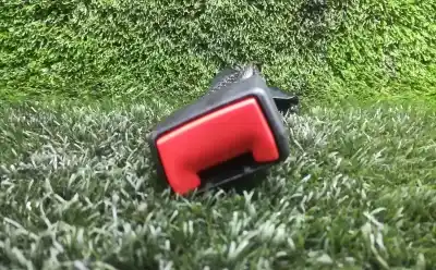 Автозапчасти б/у крюк для ремня задний правый за fiat 500 (312_) 1.2 (312axa1a) ссылки oem iam   