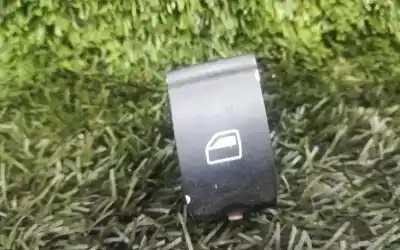 Peça sobressalente para automóvel em segunda mão botão / interruptor elevador vidro traseiro esquerdo por audi a4 b7 avant (8ed) 3.0 tdi quattro referências oem iam   