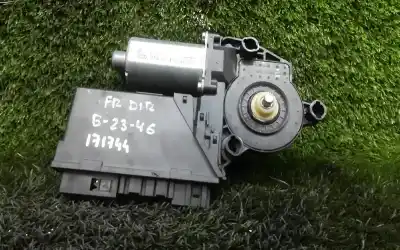 Second-hand car spare part right front window motor for audi a4 b7 avant (8ed) 3.0 tdi quattro oem iam references 130821764 Second-hand car spare part right front window motor for audi a4 b7 avant (8ed) 3.0 tdi quattro oem iam references 130821764