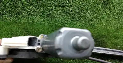 Автозапчастина б/у регулятор переднього правого скла для ford focus iii 1.6 tdci посилання на oem iam 0130822021  