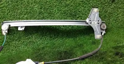 Автозапчастина б/у регулятор переднього правого скла для ford focus iii 1.6 tdci посилання на oem iam 0130822021  