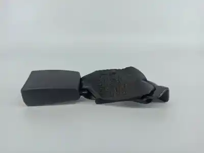 Second-hand car spare part left rear seat belt buckle for fiat 500 (312_) 1.3 d multijet (312axb1a) oem iam references 220208