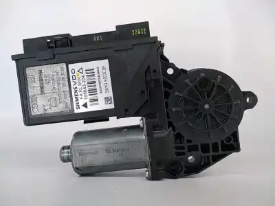 Автозапчасти б/у мотор стекла переднего правого за audi a4 b7 (8ec) 2.0 tdi ссылки oem iam 0130821764   Автозапчасти б/у мотор стекла переднего правого за audi a4 b7 (8ec) 2.0 tdi ссылки oem iam 0130821764