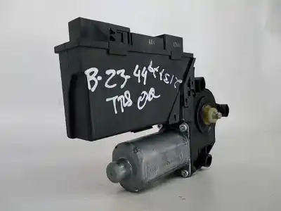 Автозапчастина б/у двиг скла задне ліво для AUDI A4 B7 (8EC) 2.0 TDI 16V Посилання на OEM IAM 8E0959801E  