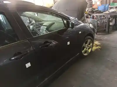 Peça sobressalente para automóvel em segunda mão porta dianteira direita por mazda 5 (cr19) 2.0 cd (cr19) referências oem iam 