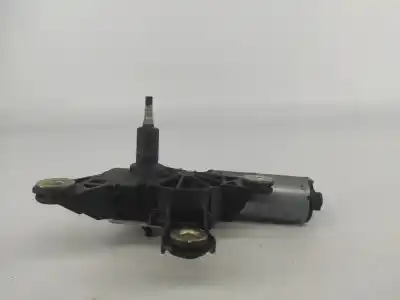 Pièce détachée automobile d'occasion MOTEUR D'ESSUIE-GLACE ARRIERE pour VOLKSWAGEN GOLF IV (1J1)  Références OEM IAM 1J6955711B  