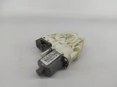 Автозапчастина б/у двигатель заднього правого скла для peugeot 407 sw (6e_, 6d_) 2.2 16v посилання на oem iam 9646595580  