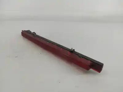 Peça sobressalente para automóvel em segunda mão farolim de travão central por audi a3 (8l1) 1.9 tdi referências oem iam 8d9945097b  