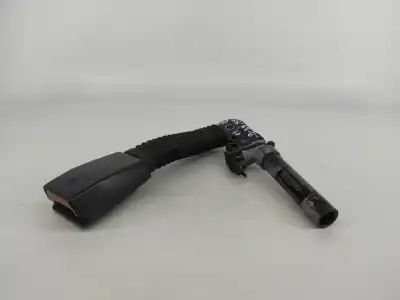 Tweedehands auto-onderdeel riemhaak rechts voor voor bmw 3 (e46) 320 d oem iam-referenties 8201004r