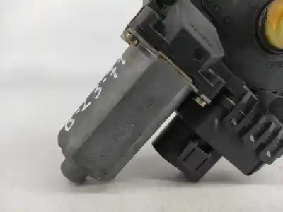 Second-hand car spare part right front window motor for audi a4 b5 avant (8d5) 1.9 tdi oem iam references 0130821786  