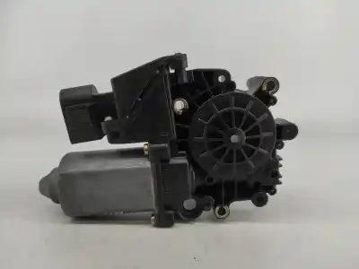 Автозапчастина б/у двигатель заднього правого скла для audi a4 b5 avant (8d5) 1.9 tdi посилання на oem iam   