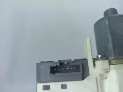 Second-hand car spare part rear left window motor for peugeot 407 sw (6e_, 6d_) 2.2 16v oem iam references 999065103  