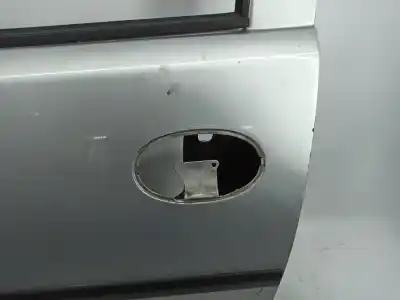Tweedehands auto-onderdeel linker voordeur voor opel corsa c 1.3 16v cdti cat (z 13 dt / ln9) oem iam-referenties   