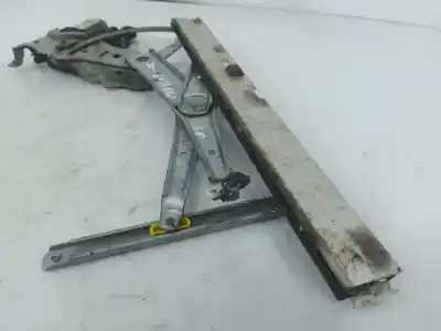 İkinci el araba yedek parçası ön sag pencere regülatörü için opel corsa c 1.3 16v cdti cat (z 13 dt / ln9) oem iam referansları   