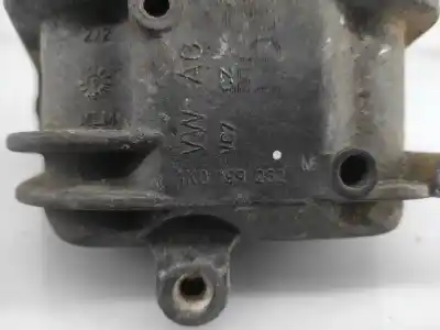 Second-hand car spare part engine support for volkswagen passat variant (3c5) 1.9 tdi oem iam references 1k0199262  