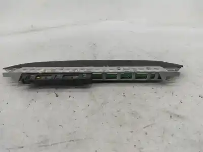 Second-hand car spare part central brake light for bmw 7 (e32) 735 i. il oem iam references   