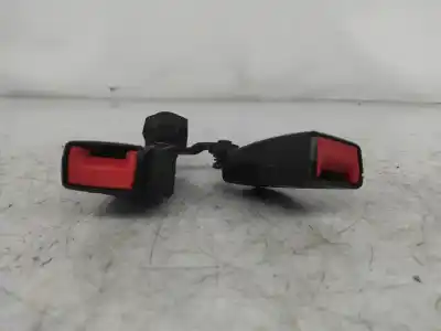 Peça sobressalente para automóvel em segunda mão chicote / encaixe cinto segurança traseiro central por audi a4 (8k2, b8) 26.580 gasóleo 2008 4p referências oem iam 8k0857739b