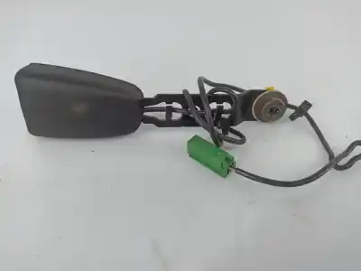 Tweedehands auto-onderdeel riemhaak rechts voor voor volvo s40 ii (ms) 2.4 gasolina 2004 4p oem iam-referenties 