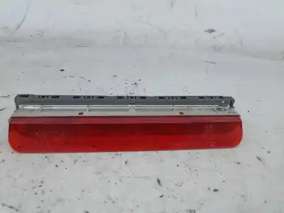 Peça sobressalente para automóvel em segunda mão farolim de travão central por fiat 500 (312_) 1.3 d multijet (312axb1a) referências oem iam 03308060