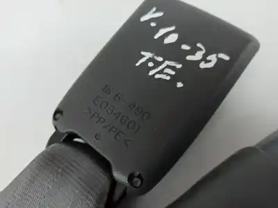 Автозапчастина б/у лівий задній гачок для toyota prius hatchback (_w2_) 1.5 hybrid (nhw20_) посилання на oem iam e034601  